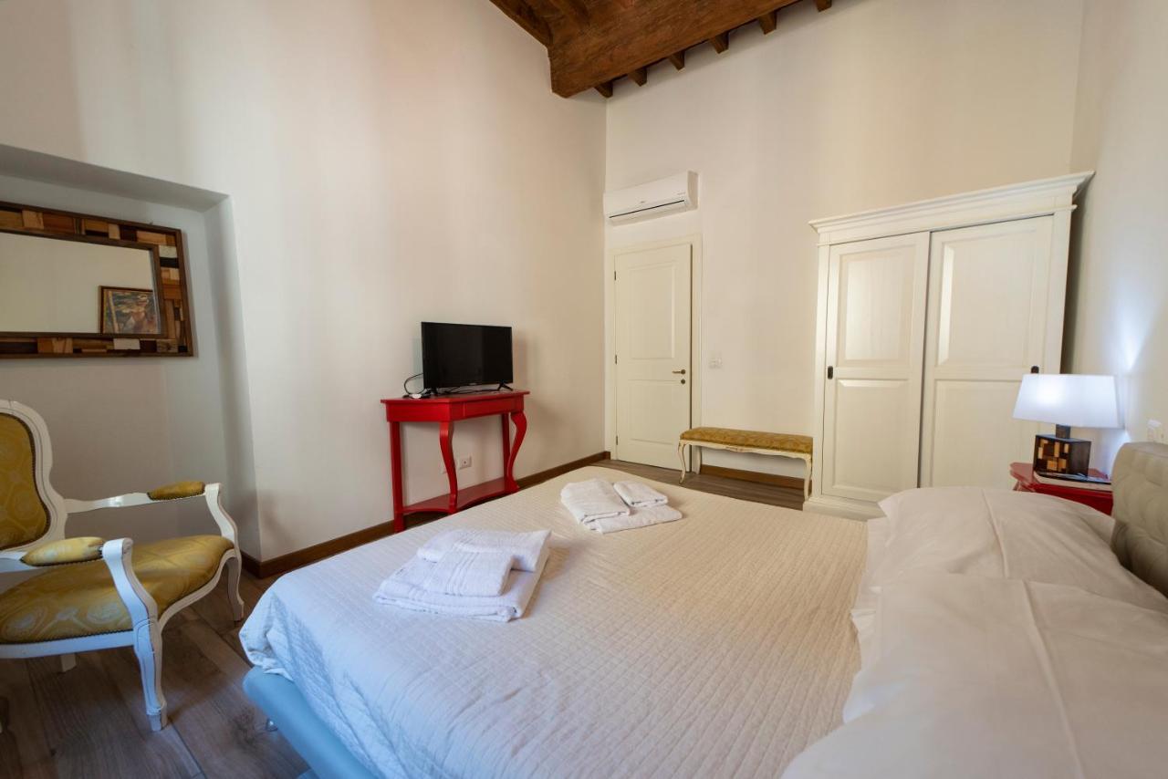 Residenza Santa Croce Apartman Firenze Kültér fotó